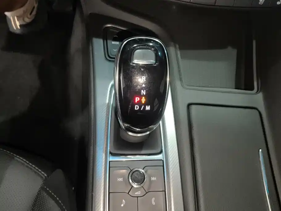 Cadillac CT5 — миниатюра 16