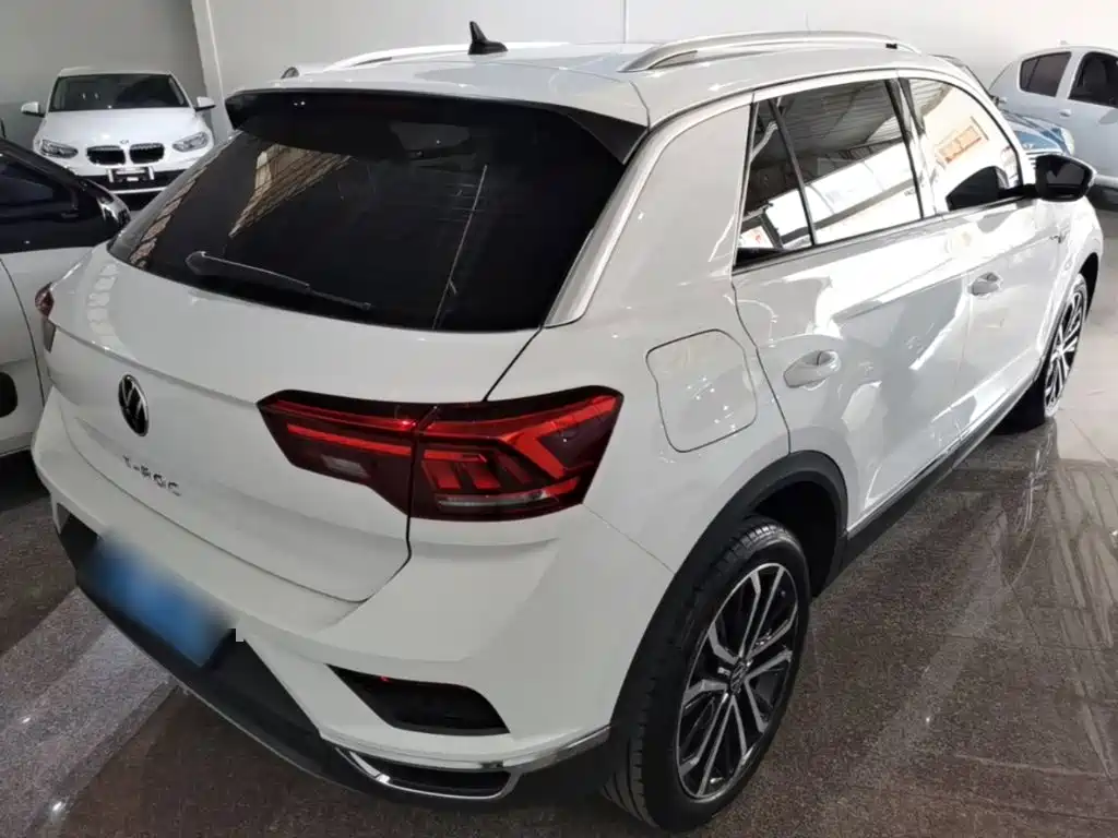 Volkswagen T-Roc — миниатюра 7
