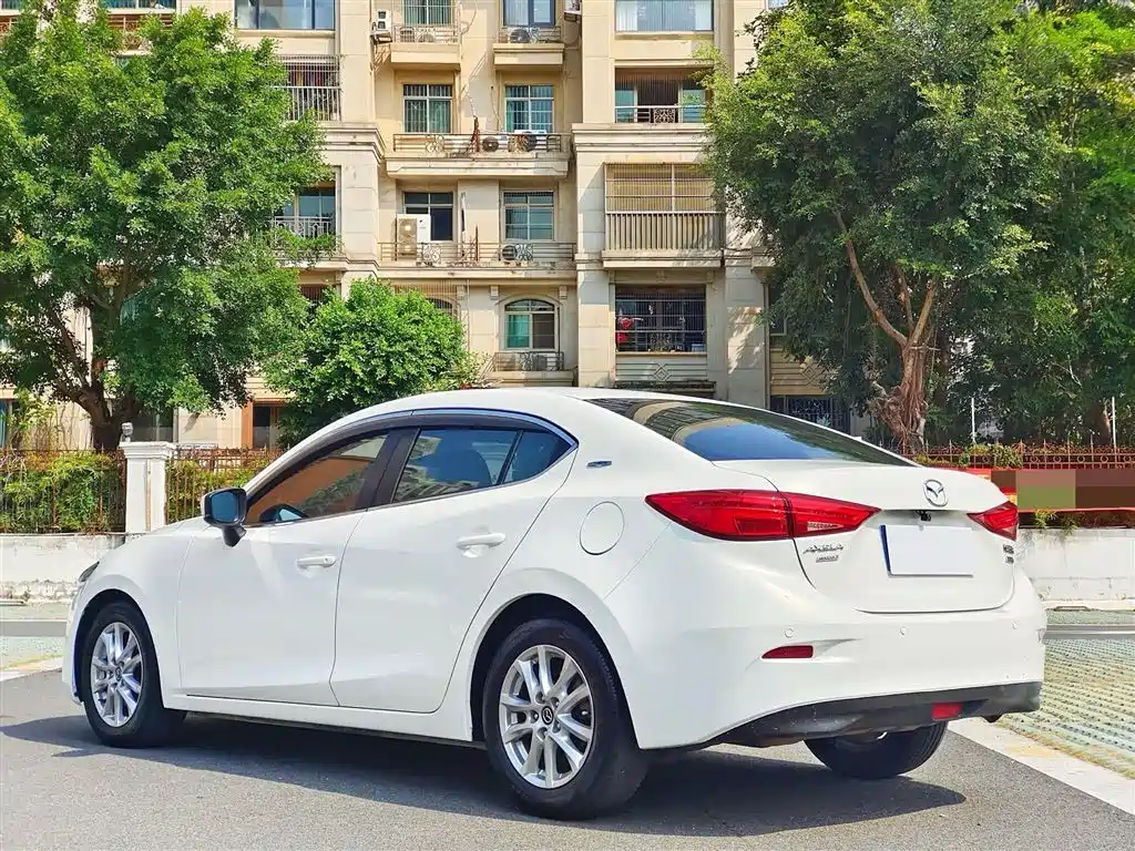 MAZDA 3 ANGKESAILA