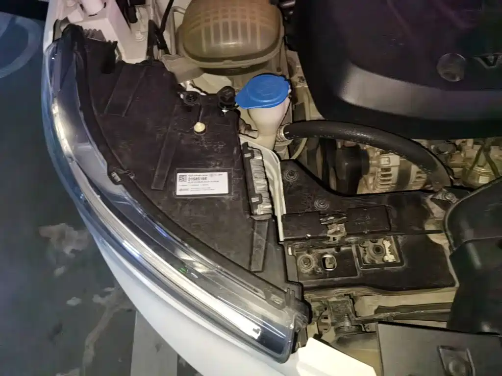 Volvo XC40 — миниатюра 21