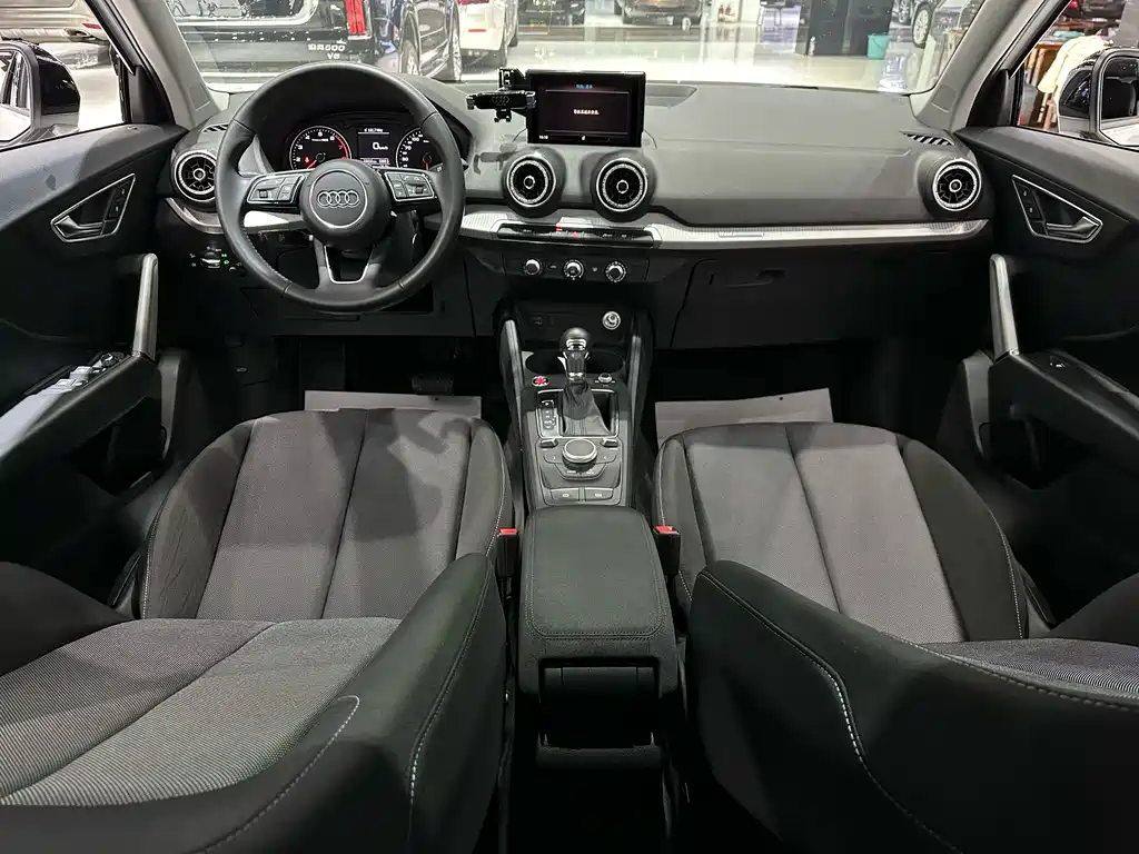 Audi Q2L 2020 35 TFSI