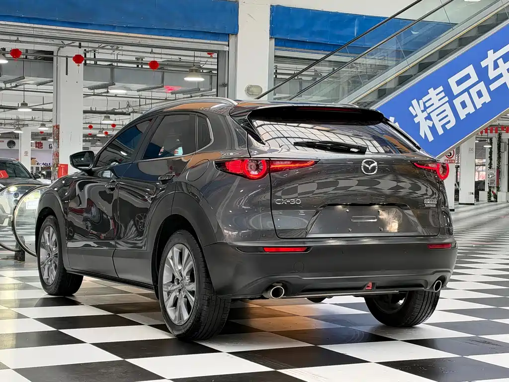 Mazda CX-30 — миниатюра 13