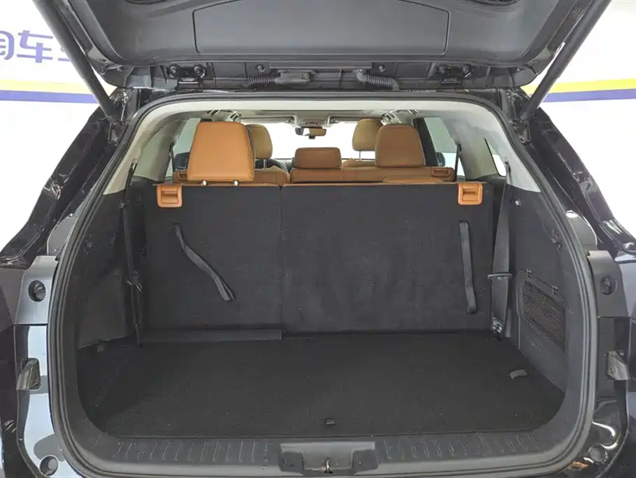 Toyota Highlander 2022 380T Luxury 7 мест