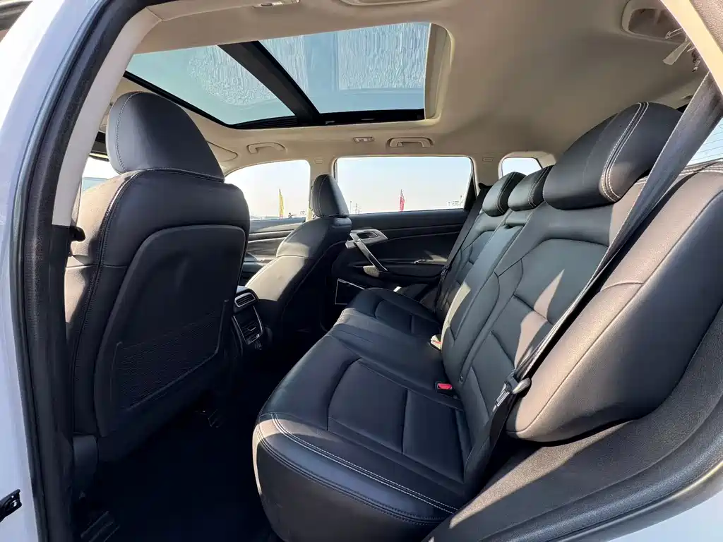 GEELY AUTOMOBILE BOYUE