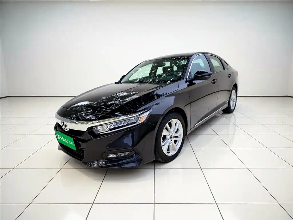 Honda Accord 2018 260TURBO Luxury V