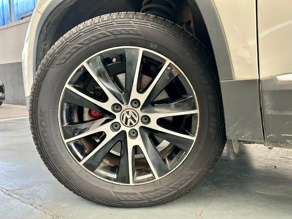 Volkswagen Tiguan — миниатюра 19