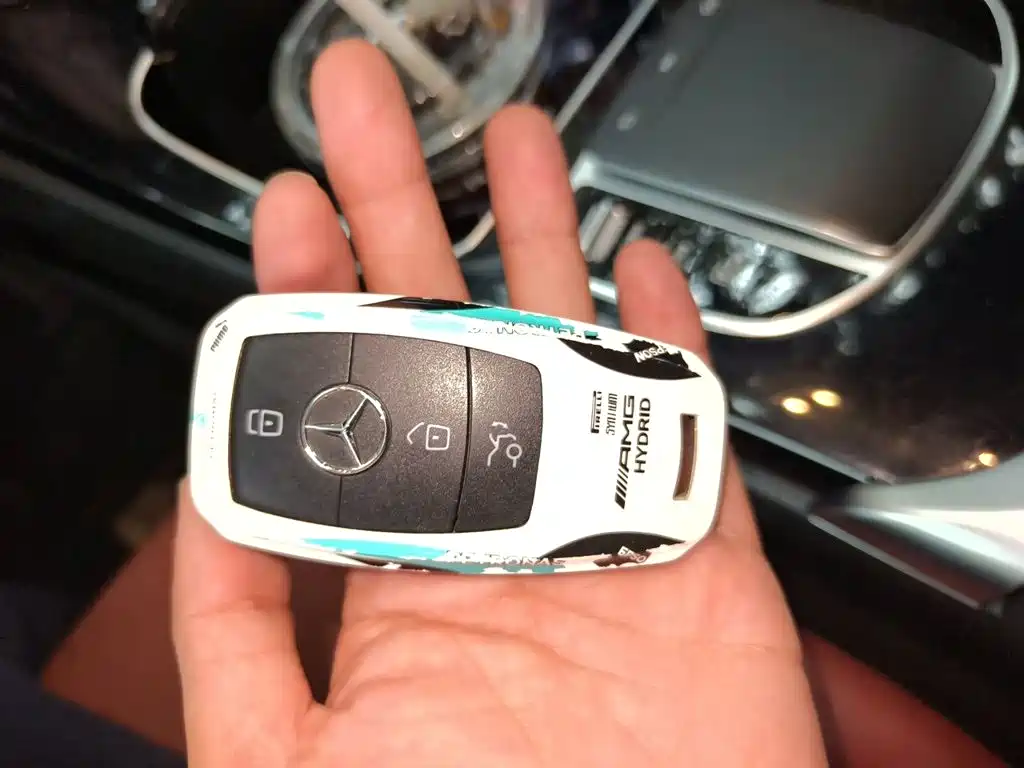 Mercedes-Benz C-Class — миниатюра 12