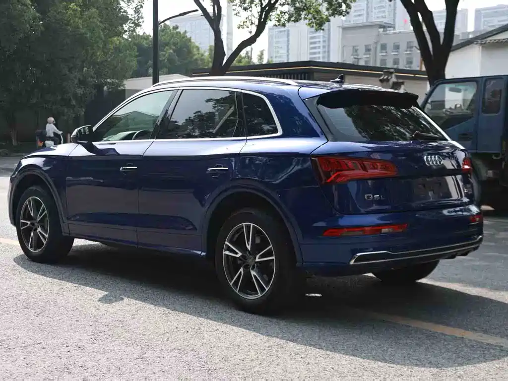 Audi Q5L 2018 40 TFSI Fashion V
