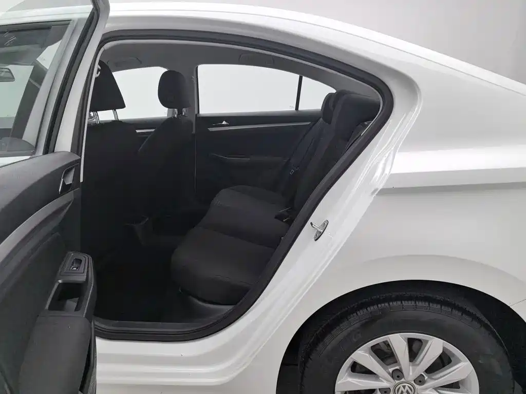 Volkswagen Bora — миниатюра 15