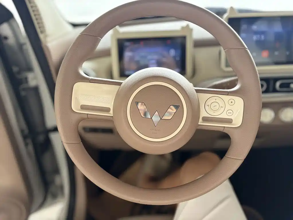 Wuling MINIEV — миниатюра 9