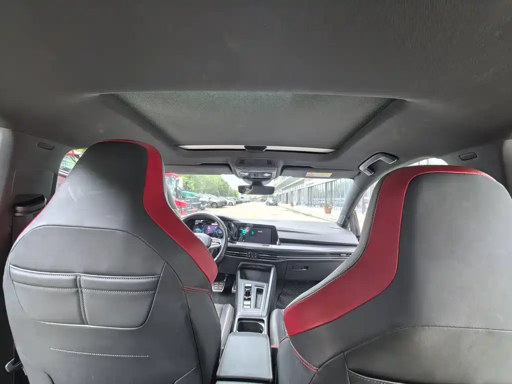 Volkswagen Golf GTI — миниатюра 23