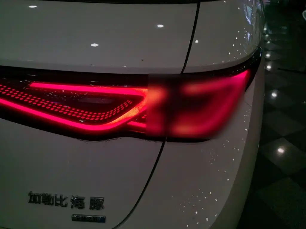 BYD Dolphin — миниатюра 8