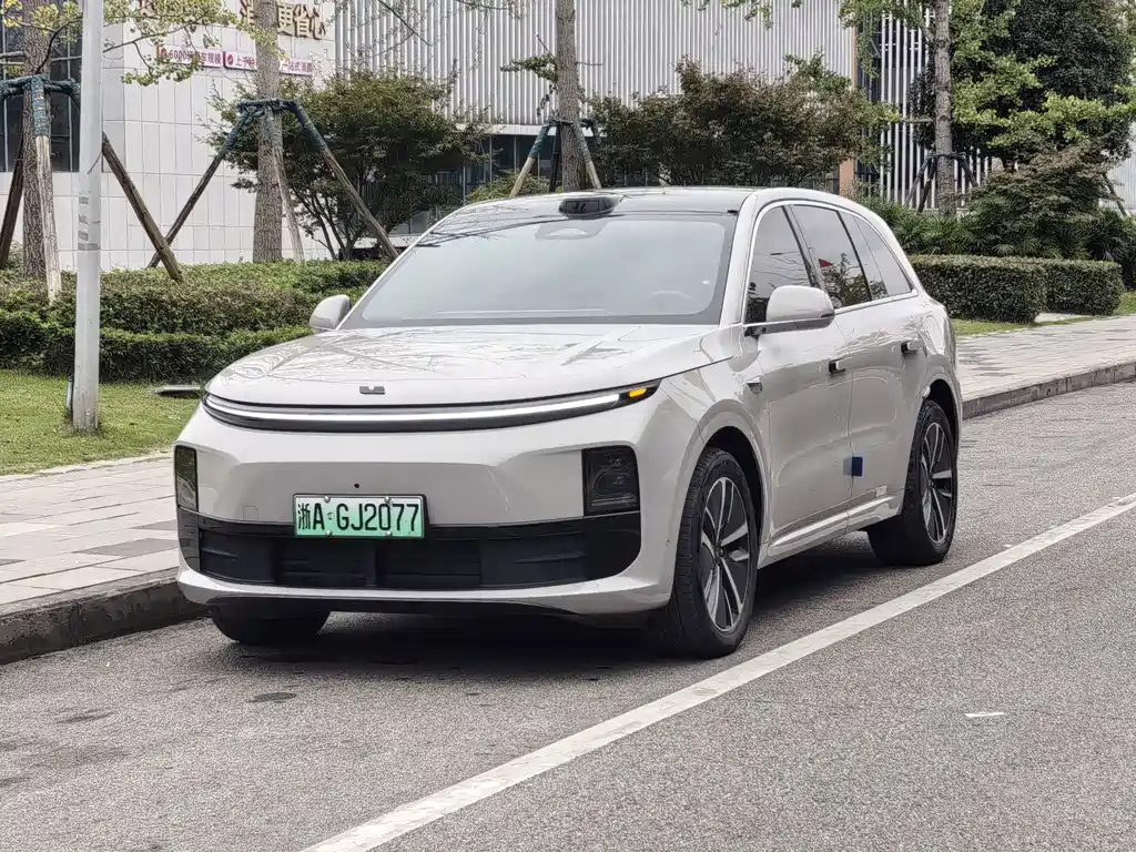Li Auto Li L6