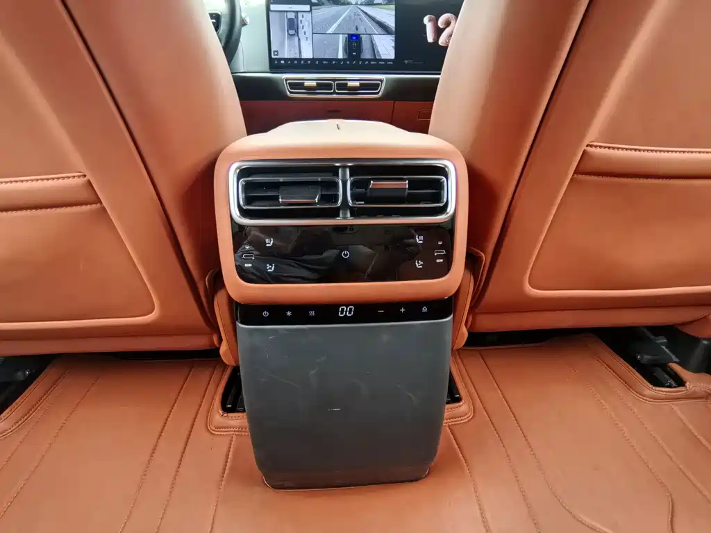 Li Auto Li L6 — миниатюра 22