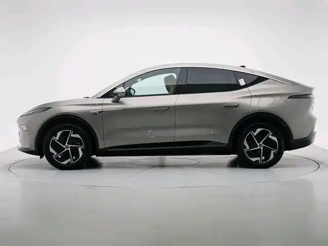 Rising Auto R7