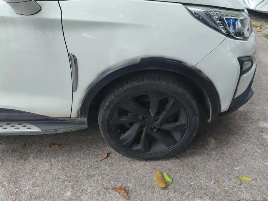 BYD Yuan — миниатюра 6