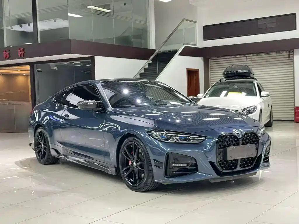 BMW 4 SERIES
