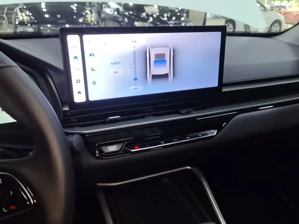 Geely Emgrand — миниатюра 13