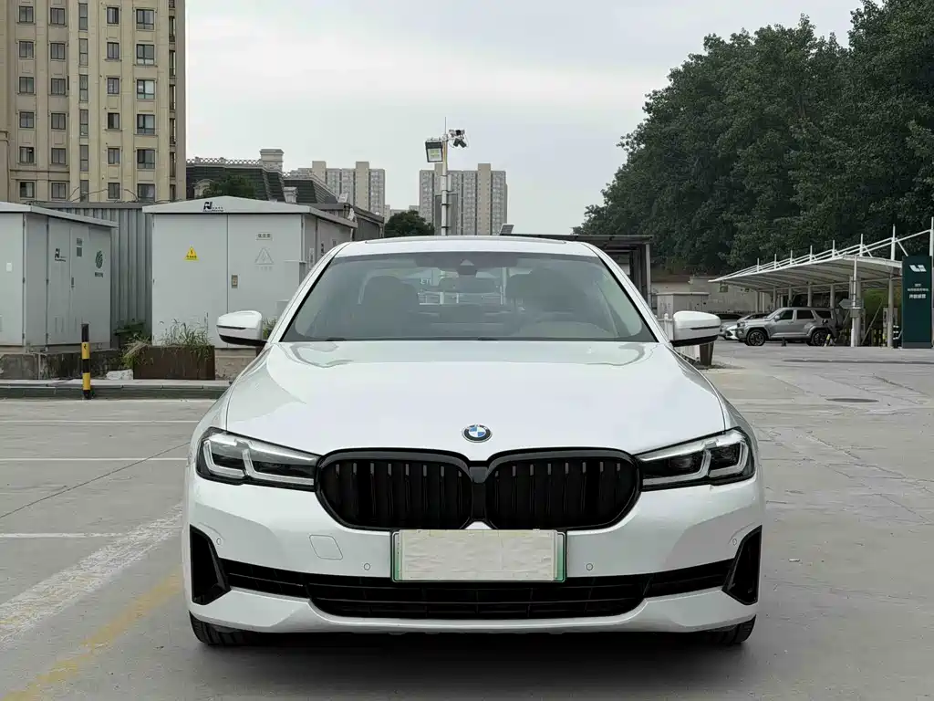 BMW 5 Series 5 2021 535Le Luxury