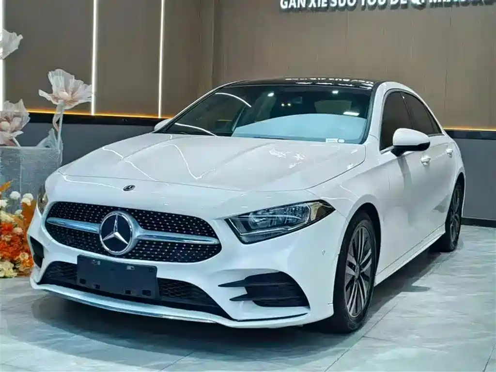 Mercedes-Benz A-Class A 2019 A 200 L Sport