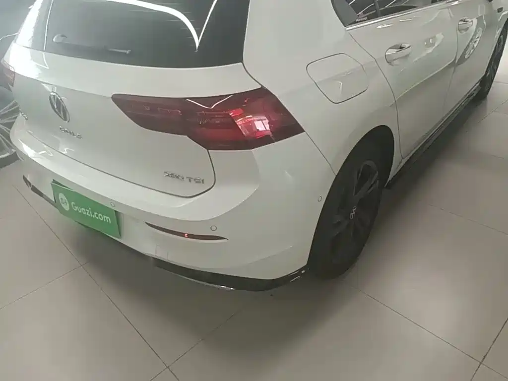 Volkswagen Golf — миниатюра 8