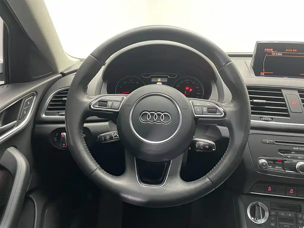 Audi Q3 — фотографии объявления, Фото 14