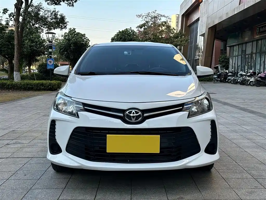 TOYOTA VIOS