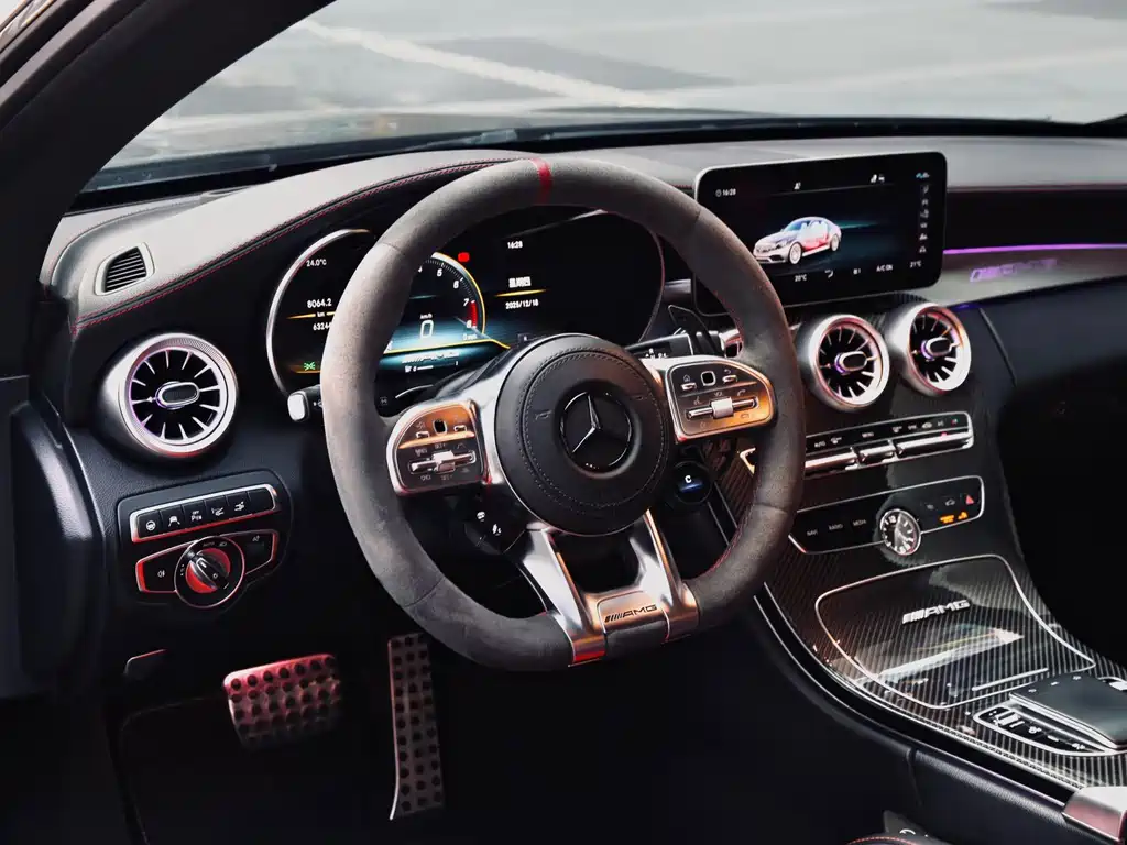 MERCEDES-BENZ C CLASS AMG