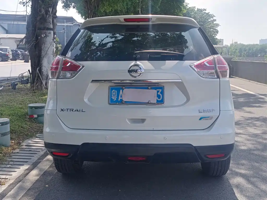 Nissan X-Trail — миниатюра 4