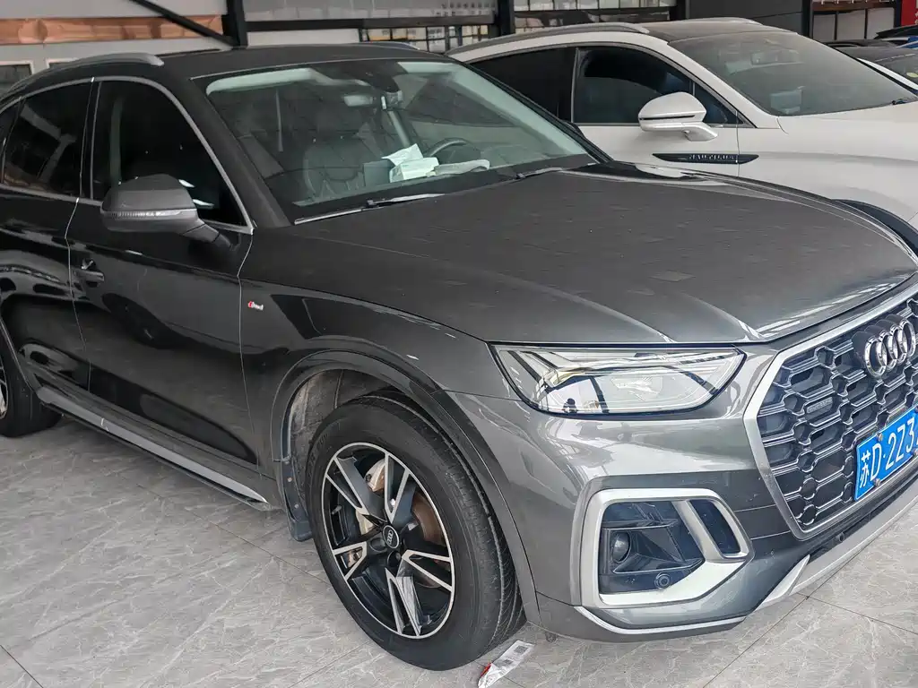Audi Q5L 2021 40 TFSI Fashion
