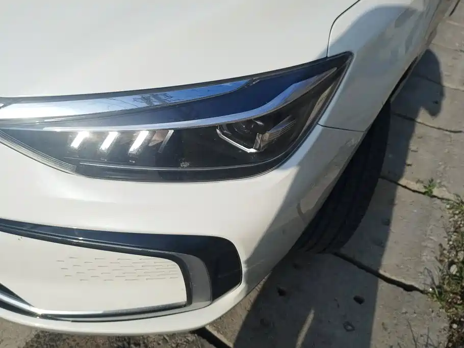 BAIC EU5 — миниатюра 5