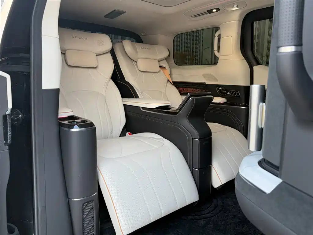 ZEEKR EXTREME KRYPTON 009