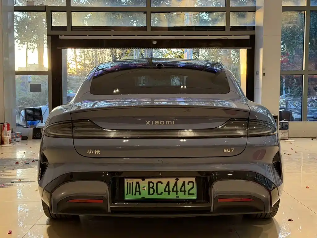 Xiaomi SU7 — миниатюра 8