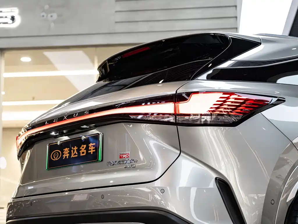 Lexus RX New Energy — миниатюра 7