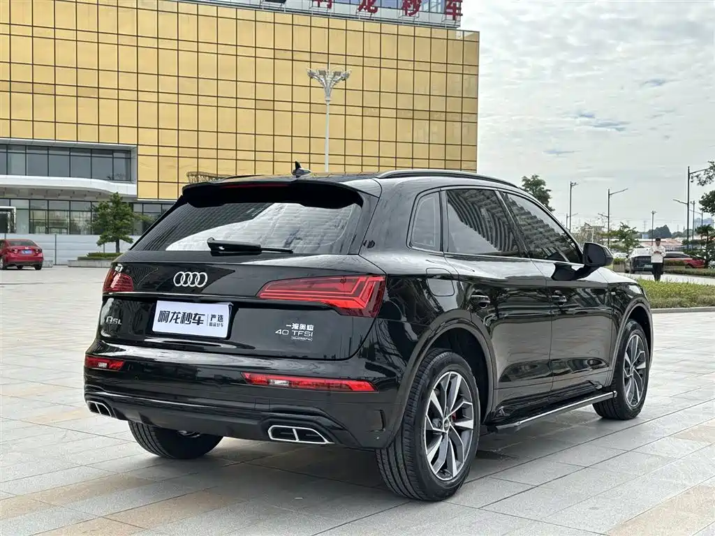 AUDI Q5L
