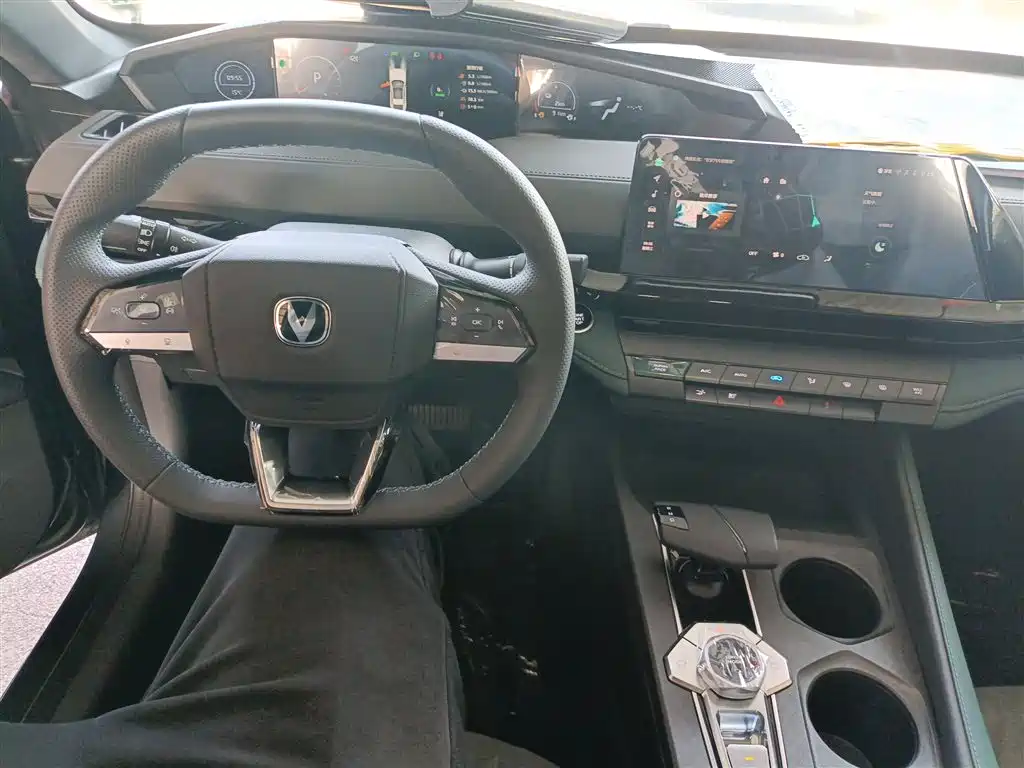 Changan UNI-V iDD 2024 iDD 136km
