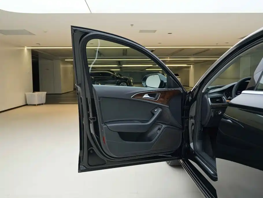 Audi A6L — миниатюра 15