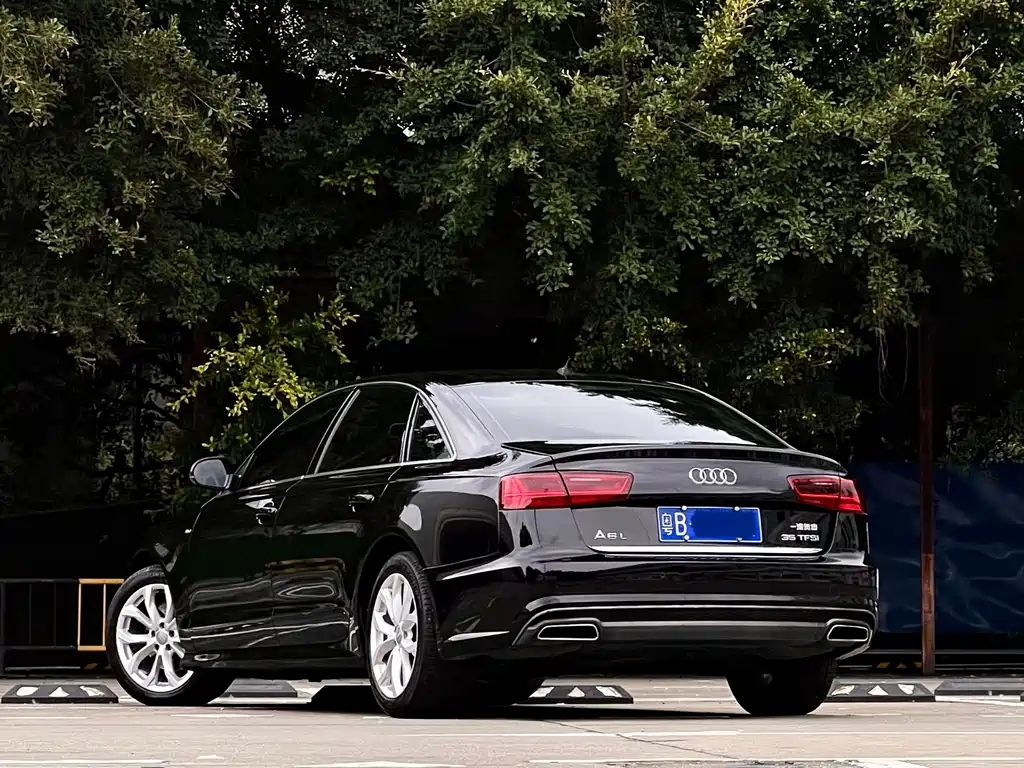 Audi A6L 2018 30 35 TFSI Fashion