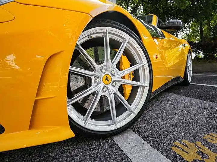 Ferrari F12berlinetta 2013 6.3L