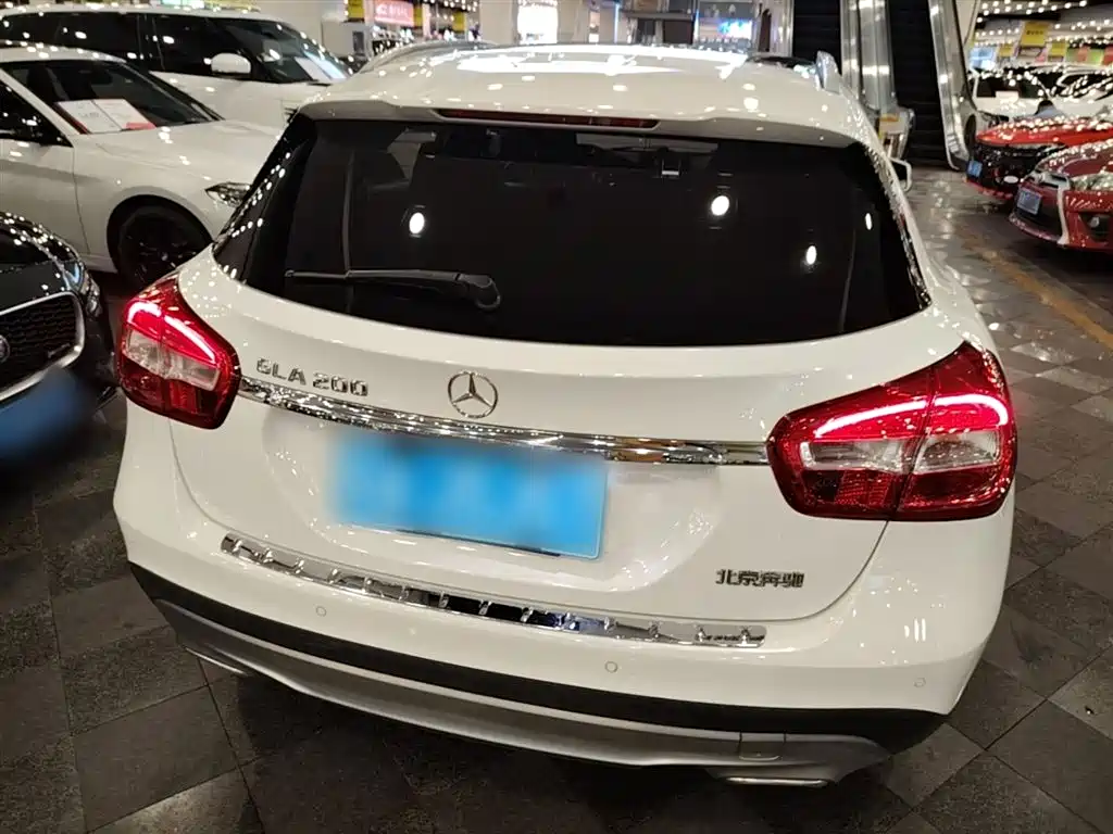 Mercedes-Benz GLA 2015 GLA 200