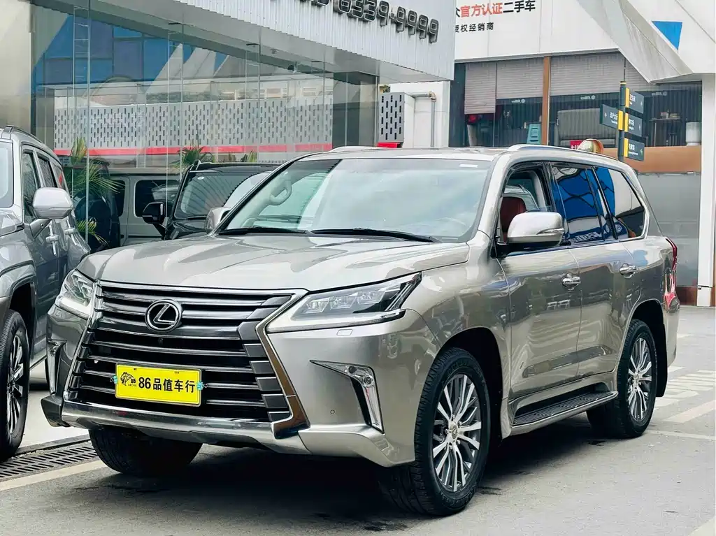 LEXUS LX