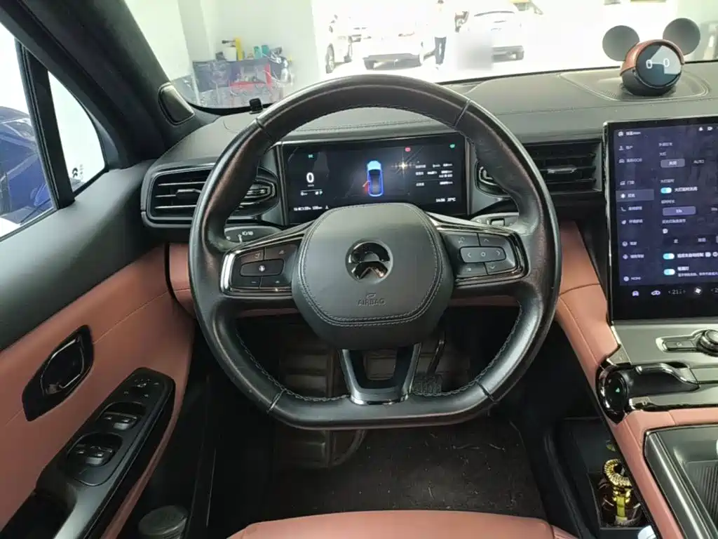 NIO EC6 — миниатюра 11