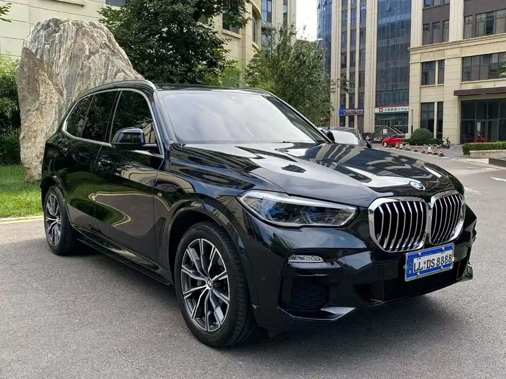 BMW X5 2021 xDrive40i M Sport