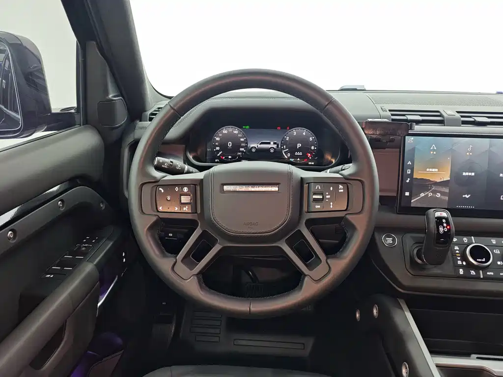 Land Rover Defender — миниатюра 13