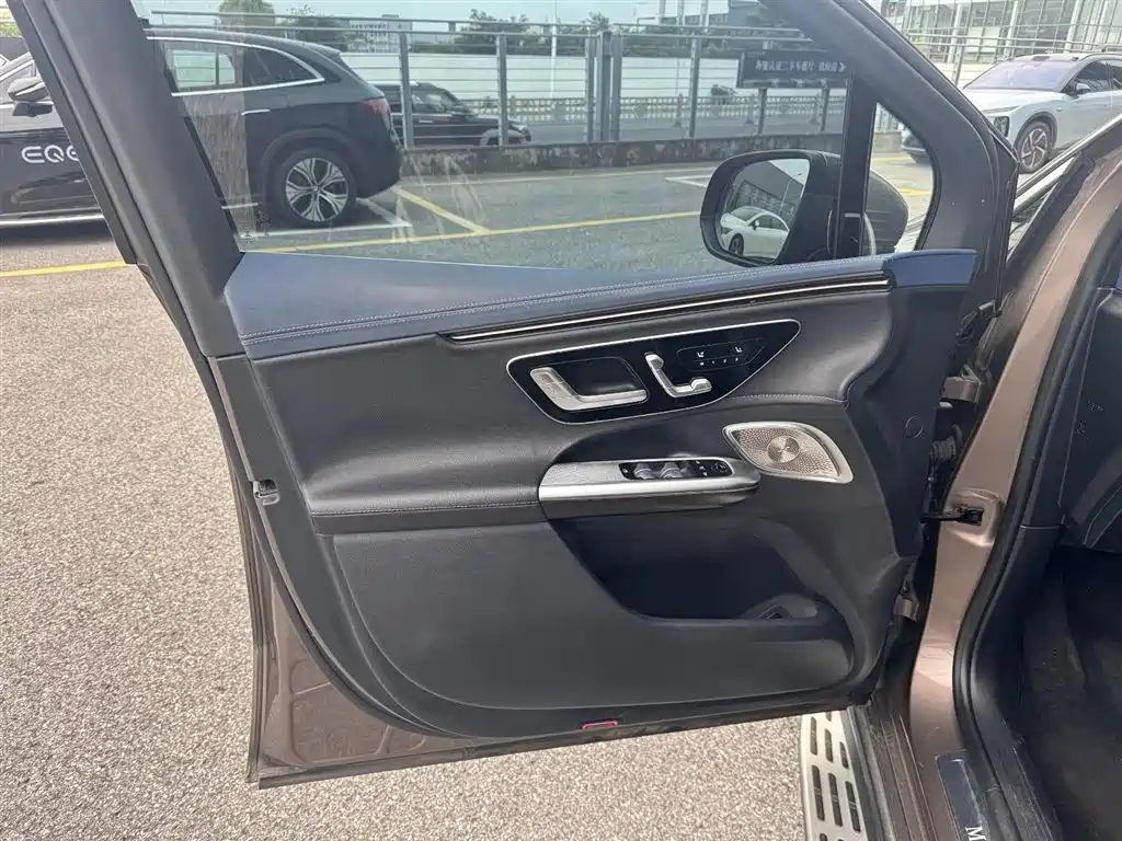 Mercedes-Benz EQE SUV 2023 350 4MATIC Luxury