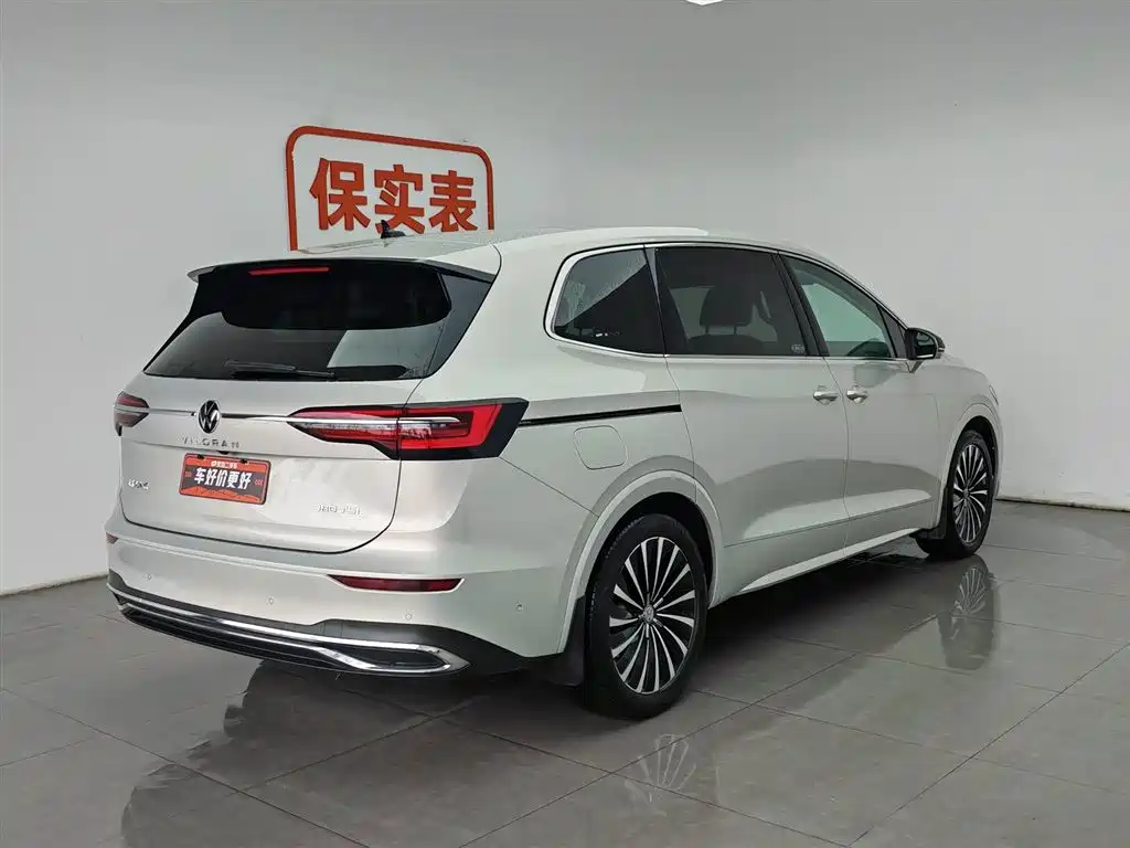 Volkswagen Viloran 2020 380TSI Luxury