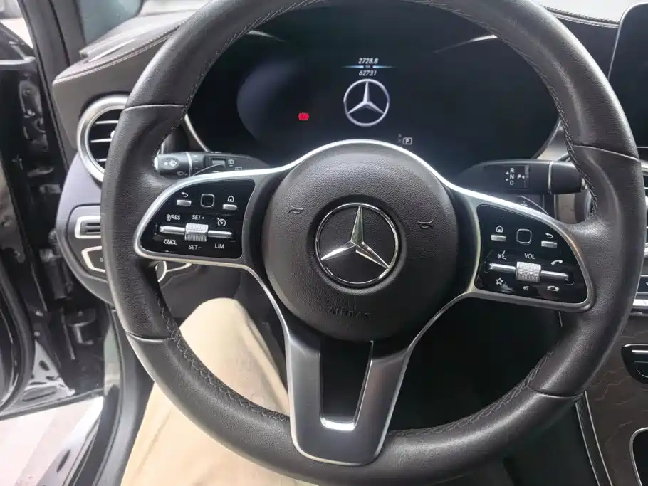Mercedes-Benz GLC — миниатюра 15