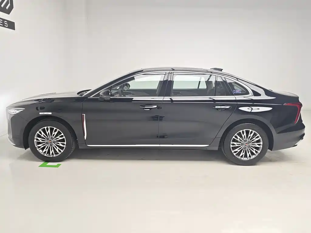 Hongqi H5 2025 1.5T DCT