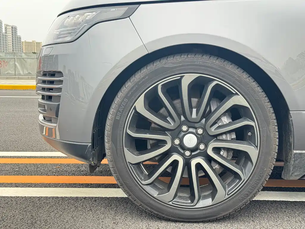 Land Rover Range Rover 2020 3.0 L6 Long Wheelbase
