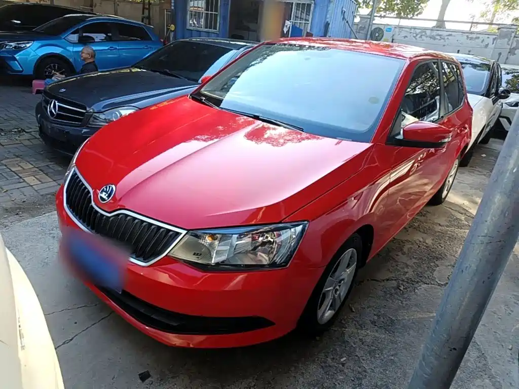 Skoda Fabia — миниатюра 2